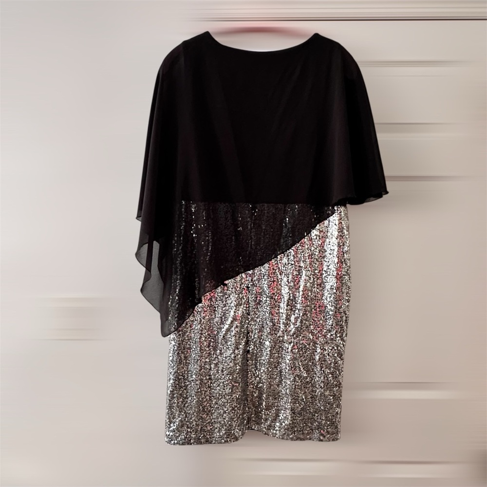 Rose gal Silver Sequins Dress Plus Size 3X / US 20 with Black Overlay, Stretchy - Picture 2 of 13